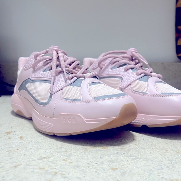 MEN DIOR PINK SNEAKERS SIZE 8 - Picture 2 of 4